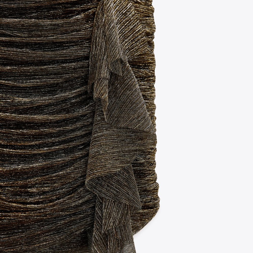 ZARA SKORT WITH GOLDEN THREAD (Bloggers choice) - Picture 9 of 9